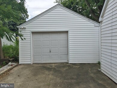 1208 Field Rd, Wilmington, DE 19805 - photo 5