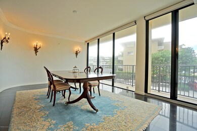 Formal dining room