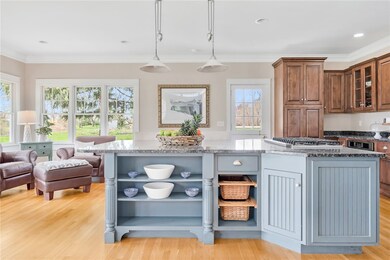 12 Joyce St, Barrington, RI 02806 - photo 5