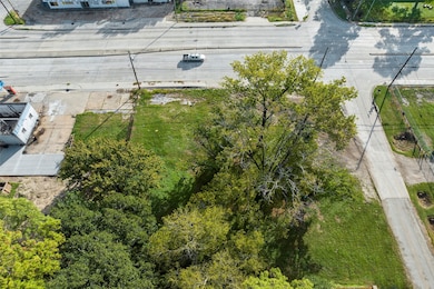 8001 Homestead Rd, Houston, TX 77028 - photo 4