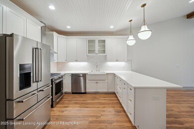 14120 Wood St, Lansing, MI 48906 - photo 7