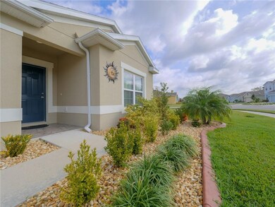 18577 Hunters Meadow Walk, Land O' Lakes, FL 34638 - photo 2