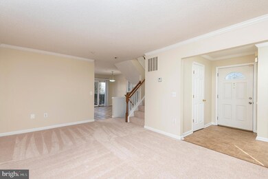 200 Royal Oak Ct, Odenton, MD 21113 - photo 5