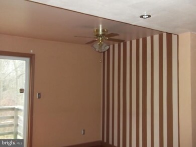 164 Whitburn Place, Newark, DE 19702 - photo 4