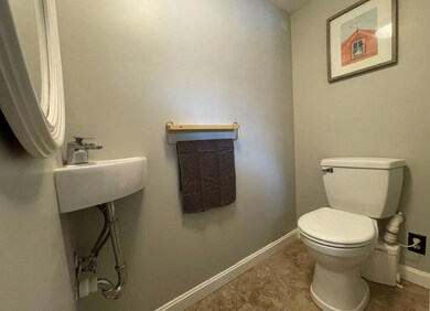 152 Mckeen St unit B8, Brunswick, ME 04011 - photo 6