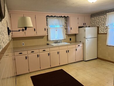 452 N West St, Feeding Hills, MA 01030 - photo 7