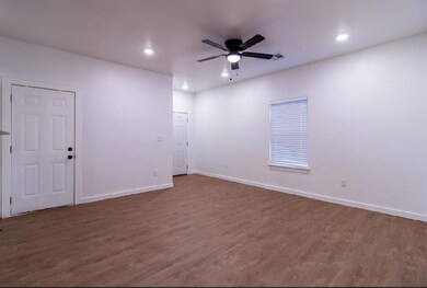 8808 N Shartel Ave unit A & B, Oklahoma City, OK 73114 - photo 3