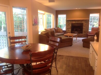 Breakfast nook and family room