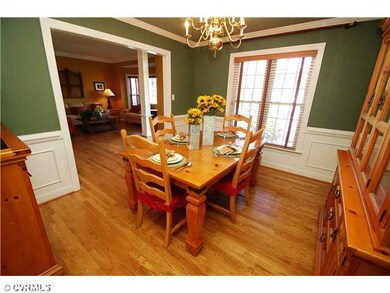 Dining Room - Formal dining room with hardwood flo