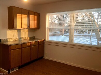 Another view of the nice kitchen. Lots of cabinets