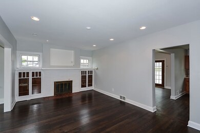 1102 Palmer Place, Waukegan, IL 60085 - photo 4