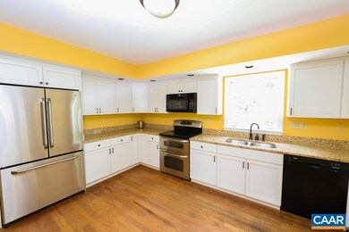 617 Peachcroft Ln, Earlysville, VA 22936 - photo 2