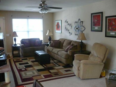 NICE OPEN FLOORPLAN WITH NEUTRAL COLORS