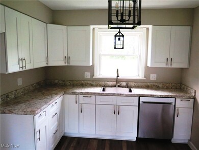 26836 Cook Rd, Olmsted Falls, OH 44138 - photo 4