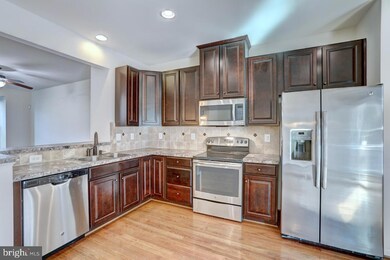 4983 Small Gains Way, Frederick, MD 21703 - photo 6