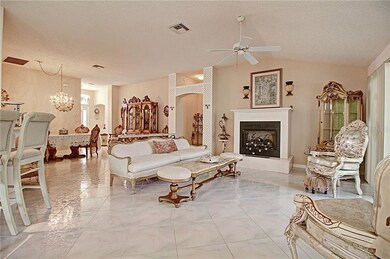 3480 Galesburg Ct, The Villages, FL 32162 - photo 5