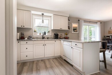 48 Cromwell Dr unit 10, Rindge, NH 03461 - photo 2