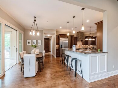 3123 162nd St, Urbandale, IA 50323 - photo 7