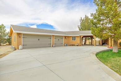 5841 Charan Rd, Rosamond, CA 93560 - photo 5