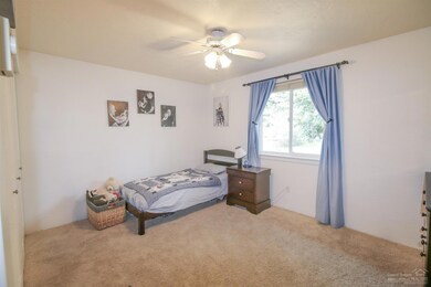 20637 Weatherby Ct, Bend, OR 97701 - photo 7