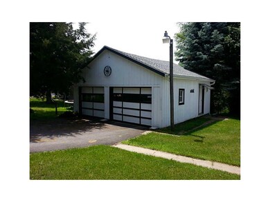 Garage.