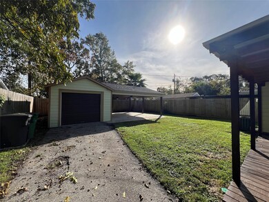 4818 Cetti St, Houston, TX 77009 - photo 7