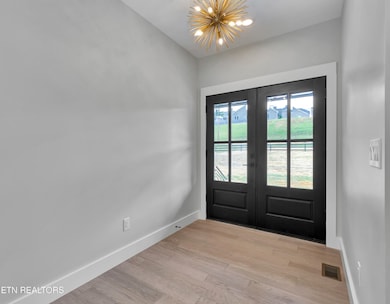 12434 Hickory Creek Rd, Knoxville, TN 37932 - photo 3