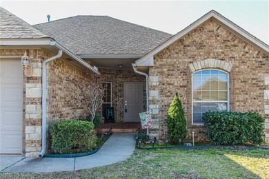 1112 Glen Eagles Ct, Norman, OK 73072 - photo 2
