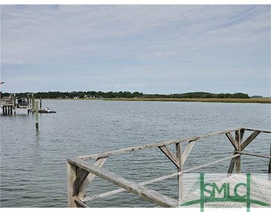 Waterfront/Dock/Pier.
