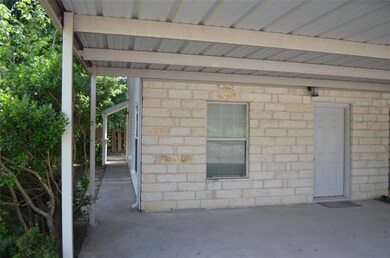 2017 Old Mineral Wells Hwy unit 101, Weatherford, TX 76088 - photo 2