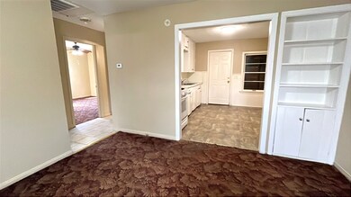 3519 4th St, Bay City, TX 77414 - photo 2