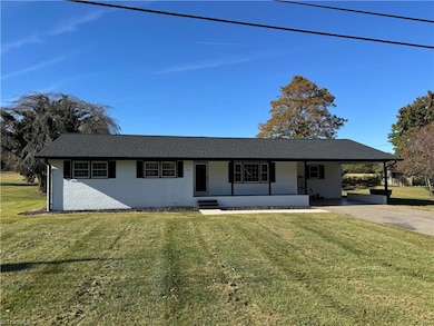 209 Freeman St, Dobson, NC 27017 - photo 3