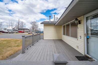 1722 Brink Dr, Anchorage, AK 99504 - photo 5