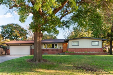 10111 W Suncrest St, Wichita, KS 67212 - photo 2