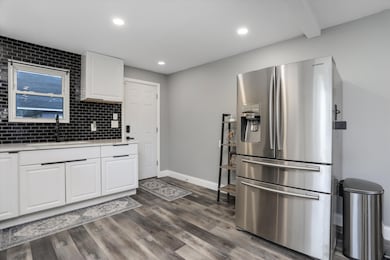 10-6559 Saline Dr 0013