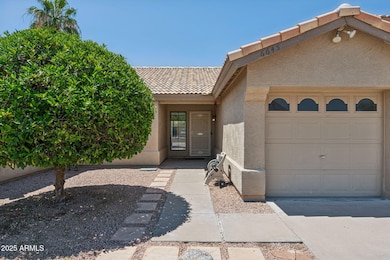 4-web-or-mls-6645-e-preston-st
