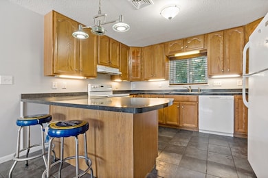 5455 N Main St unit 7E, Fall River, MA 02720 - photo 4