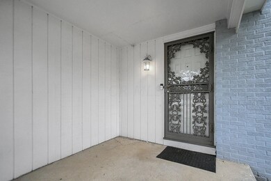 6-web-or-mls-3792-walnut-creek-dr