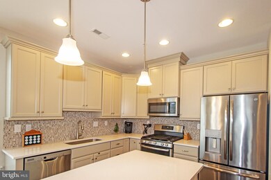 766 W 2nd St, Lansdale, PA 19446 - photo 6