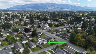 832 Alexander St, Sedro Woolley, WA 98284 - photo 4