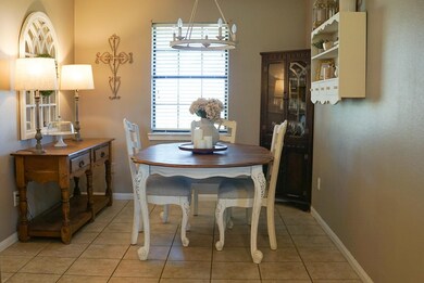 17610 Westbury Rd, Beaumont, TX 77713 - photo 7