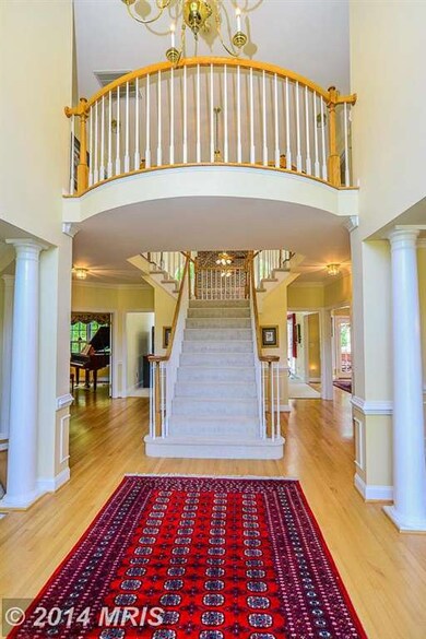 3509 Commodore Ct, Herndon, VA 20171 - photo 2