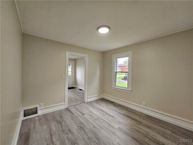 11 Bryant St, Utica, NY 13502 - photo 7