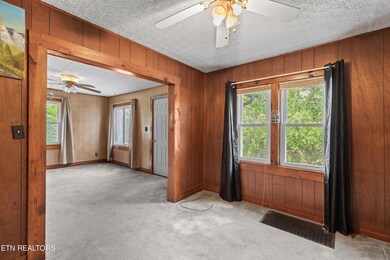 008-1900MountainViewAvenue-Kingsport-TN-