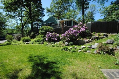 41 Lakeshore Dr, Hopkinton, MA 01748 - photo 6