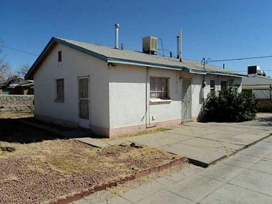 933 Giles Rd, El Paso, TX 79915 - photo 5