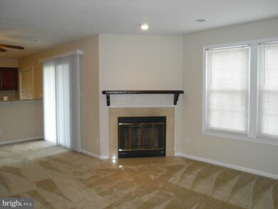 4052 Grays Pointe Ct unit 4052A, Fairfax, VA 22033 - photo 5