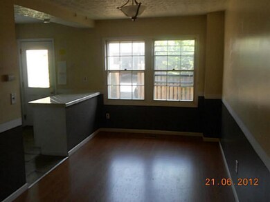 446 Pamlico St unit 6, Columbus, OH 43228 - photo 3