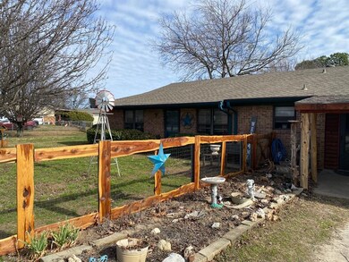 680 Old Airport Rd, Denison, TX 75021 - photo 6