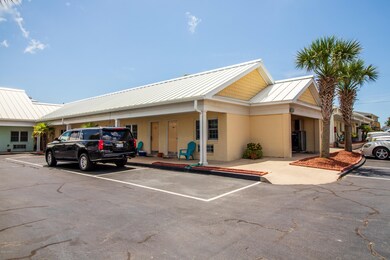 The Island Inn-6